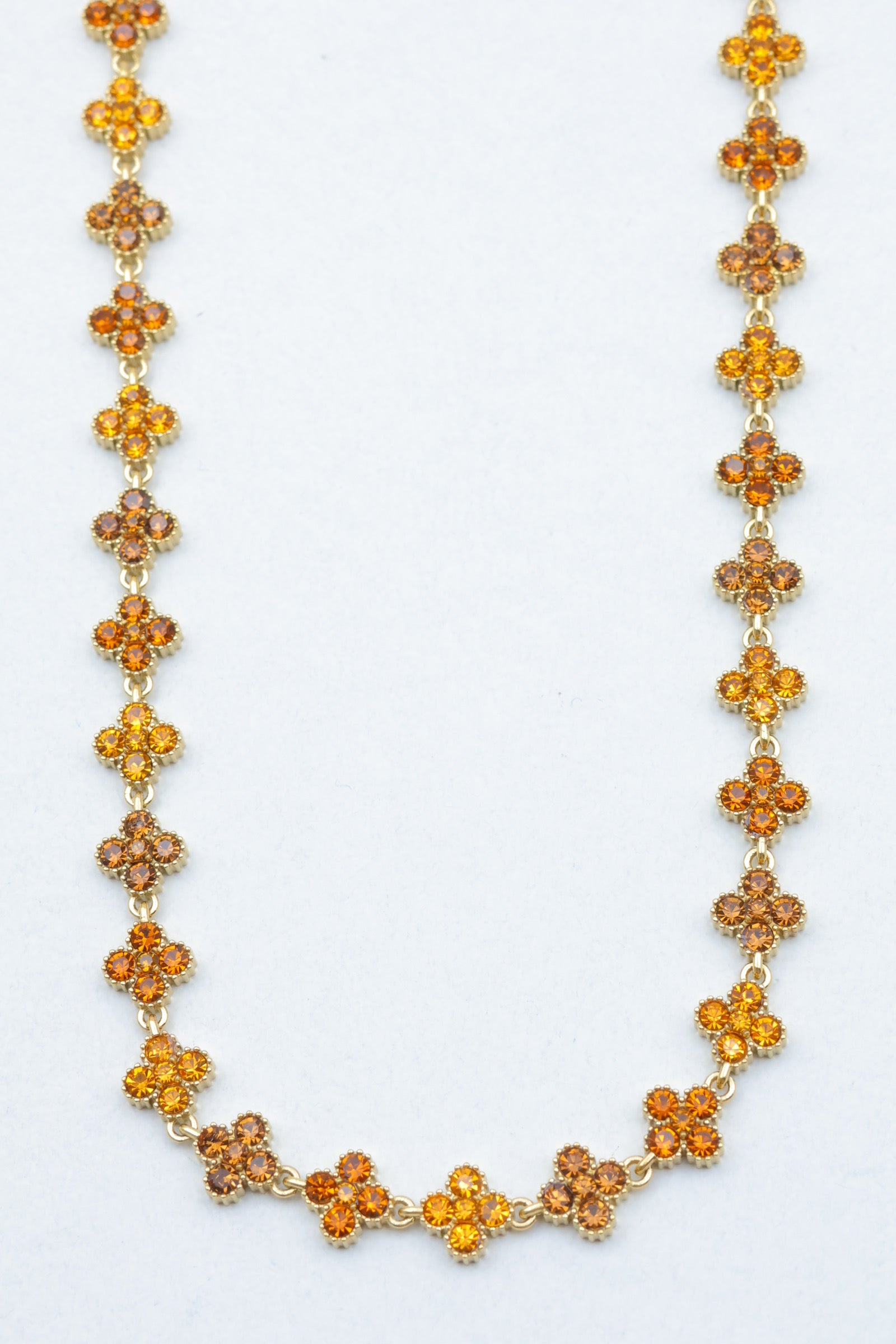 Colliers - Shine PEARLS